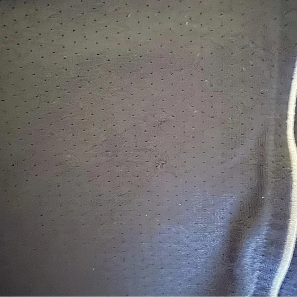 Under Armour Black Sport Training 9” Mesh Tech Shorts Sz M - Picture 9 of 10